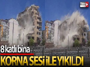 Elazığ'da ağır hasarlı 8 katlı bina korna sesi ile yıkıldı