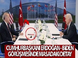 Cumhurbaşkanı Erdoğan'ın ABD Başkanı Biden ile görüşmesinde dikkat çeken kitap