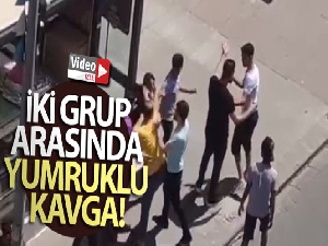 İki grubun yumruklu kavgası kamerada