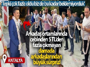 Cebinden 5 liradan fazla çıkmayan arkadaşlarına düğününde bin tane 5 lira taktılar