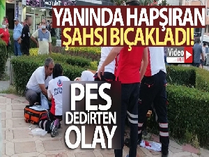 Yanında hapşıran şahsı bıçakladı