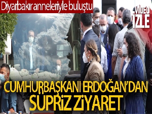 Cumhurbaşkanı Erdoğan Diyarbakır Annelerini kaldıkları çadırda ziyaret etti