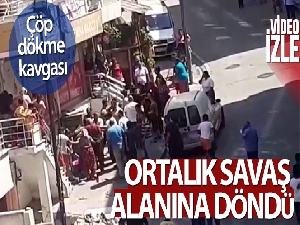 Esenyurt'ta iki ailenin çöp dökme kavgası kamerada