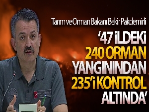 Bakan Pakdemirli: 'Şu anda yerleşim yerlerini tehdit eden bir yangımız yok'