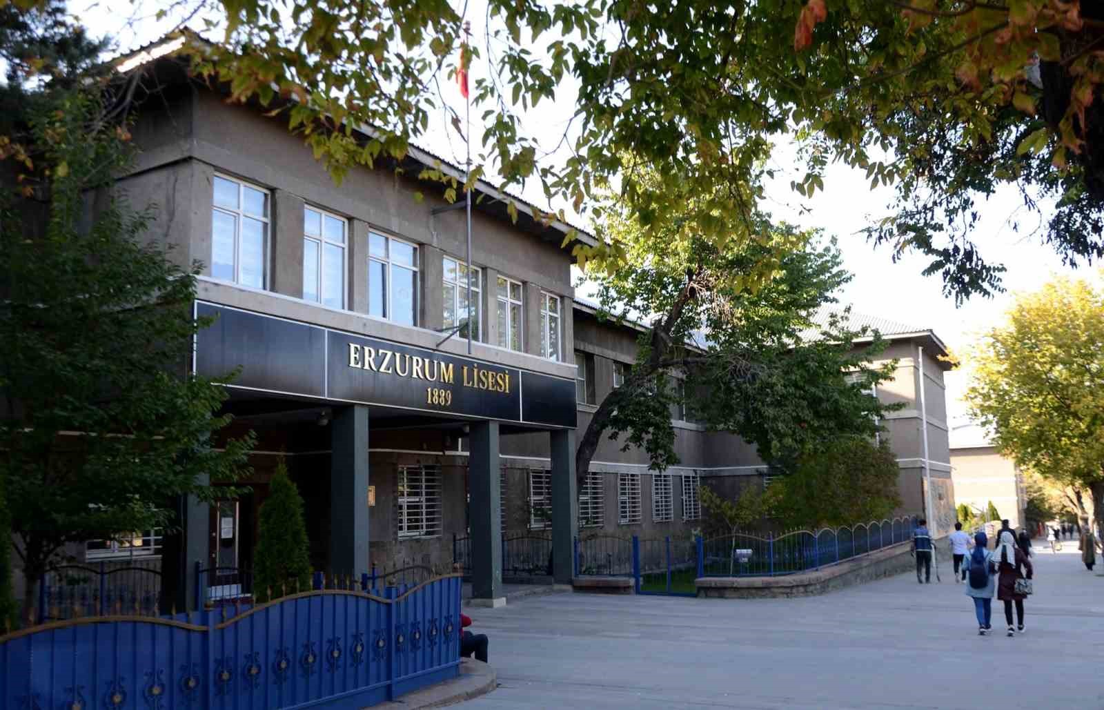 erzurum-un-egitim-haritasi-belli-oldu-liseliler-ve-universiteliler-ilk-sirada
