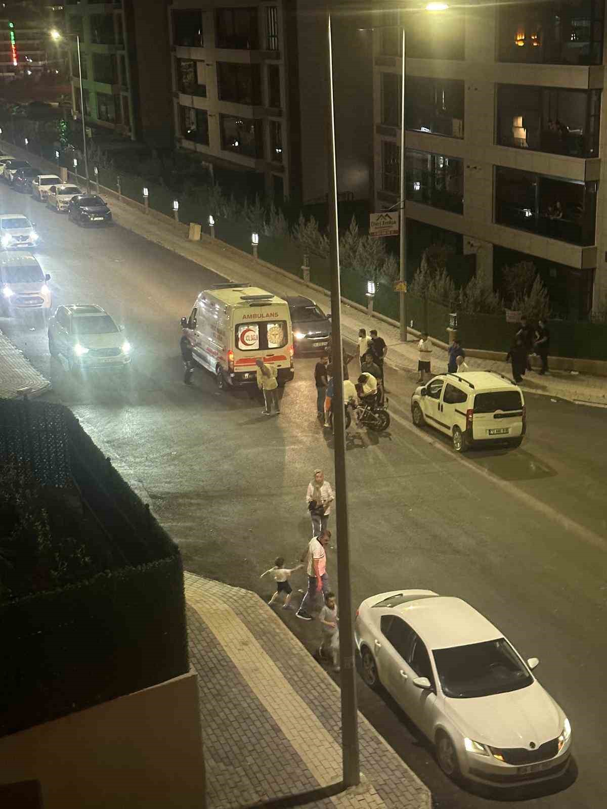 batman-da-hafif-ticari-arac-ile-bisiklet-carpisti-1-yarali