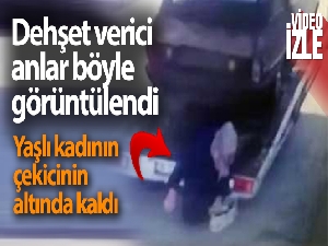 Yaşlı kadının çekicinin altında kaldığı anlar kamerada