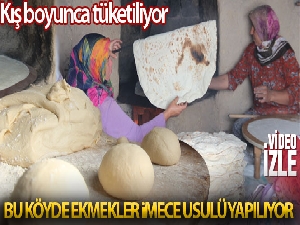 Kadınlar imece usulü ile kışlık ekmek yapıyor