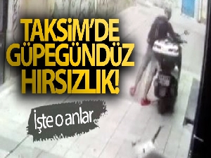 Taksim'de üzerinde anahtar unutulan motoru böyle çaldılar