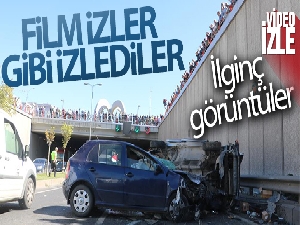 Meraklı vatandaşlar kazayı film gibi izledi