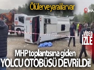 MHP kafilesini taşıyan midibüs devrildi: 2 ölü, 19 yaralı