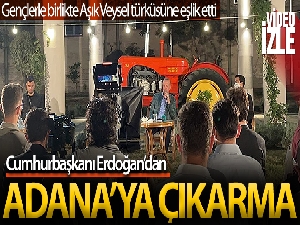 Cumhurbaşkanı Erdoğan, gençlerle ‘Uzun ince bir yoldayım' türküsünü seslendirdi