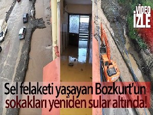 Selin vurduğu Bozkurt'ta sağanak yağış sonrası sokaklar sular altında kaldı