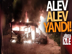 Hatay'da park halindeki öğrenci servisi kundaklandı