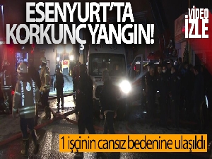 Esenyurt'ta kağıt fabrikasındaki yangın söndürüldü, 1 işçinin cansız bedenine ulaşıldı