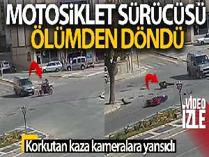 Motosiklet sürücüsünün ölümden döndüğü an kamerada