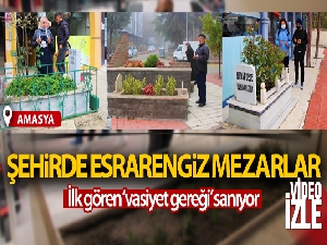 Kaldırımdaki mezarlar görenleri şaşırtıyor