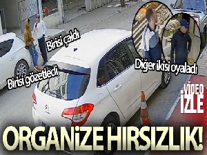 Antalya'da birisi gözetledi, birisi çaldı, diğer ikisi oyaladı