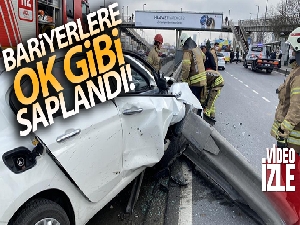 E-5 Karayolu'nda otomobil bariyerlere ok gibi saplandı