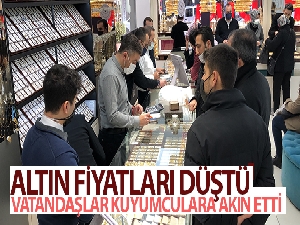 Altın fiyatları düştü, vatandaşlar kuyumculara akın etti