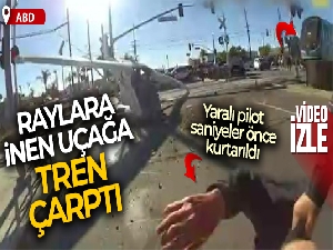 ABD'de raylara inen uçağa tren çarptı