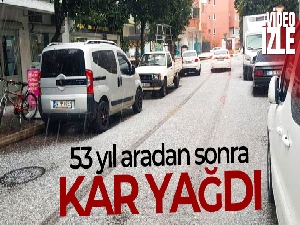 Alanya'ya 53 yıl aradan sonra kar yağdı