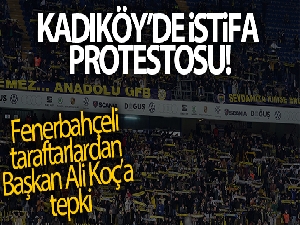 Kadıköy'de istifa protestosu
