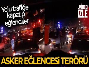 Bursa'da yolu trafiğe kapatıp eğlendiler