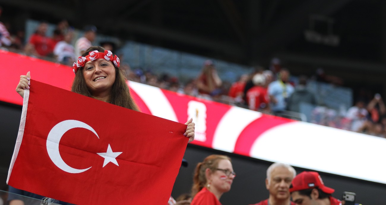 turkiye-abd-macini-stadyumda-70-bin-492-taraftar-takip-etti