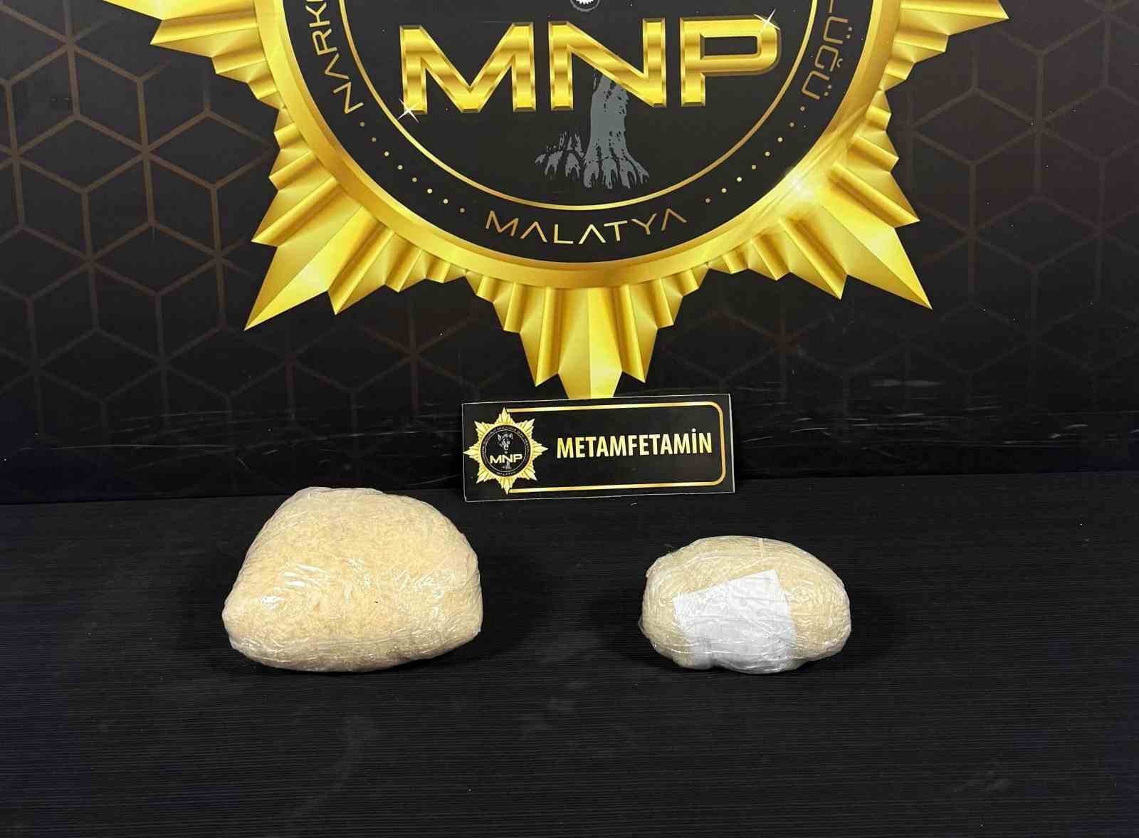 malatya-da-1-kilo-769-gram-metamfetamin-ele-gecirildi