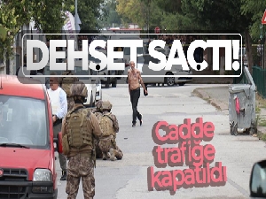 Sakarya'da şehrin göbeğinde pompalı tüfekli dehşet