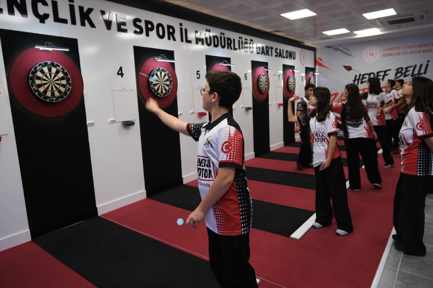 erzincan-da-2026-sehit-eren-bulbul-turkiye-dart-sampiyonasi-basladi