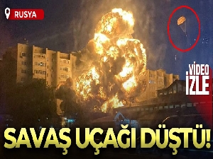Rusya'da savaş uçağı yerleşim bölgesine düştü
