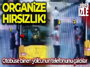 Otobüse binerken telefonu çalınan yolcunun o anları kamerada