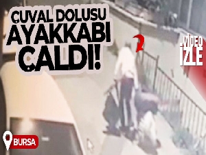 Binadaki tüm ayakkabıları pazar arabasına doldurdu