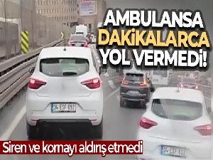 E-5'te ambulansa yol vermeyen sürücü kamerada