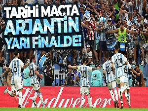 Tarihi maçta Arjantin yarı finalde!