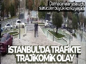 İstanbul'da trafikte trajikomik olay kamerada: Damacanalar yola uçtu, sürücüler büyük korku yaşadı