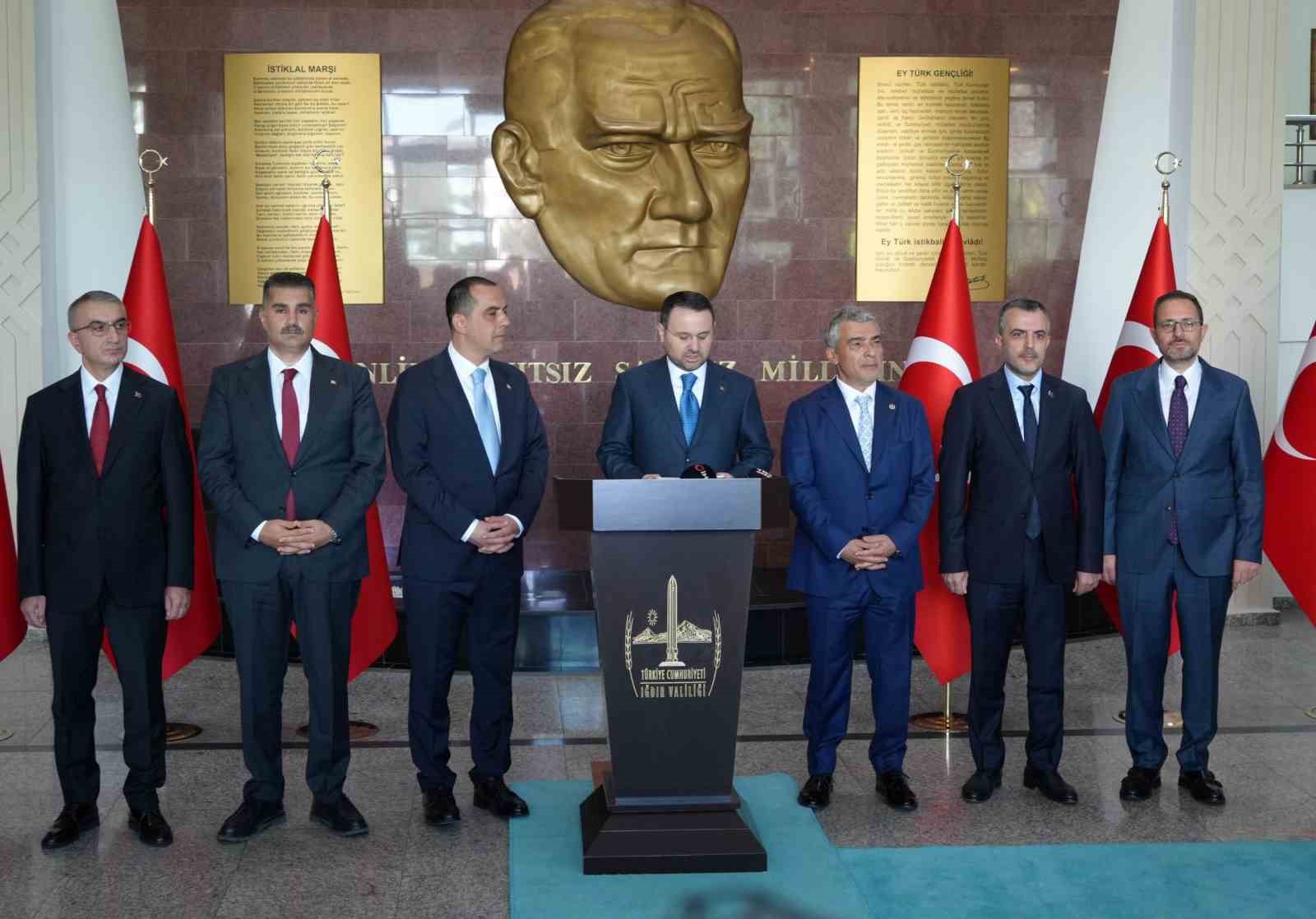 adalet-bakani-akin-gurlek-hicbir-cinayet-unutulmayacak-hicbir-delil-goz-ardi-edilmeyecek