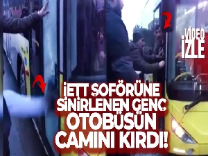 Arnavutköy'de İETT şoförüne sinirlenen genç, otobüsün camını tekme atarak kırdı