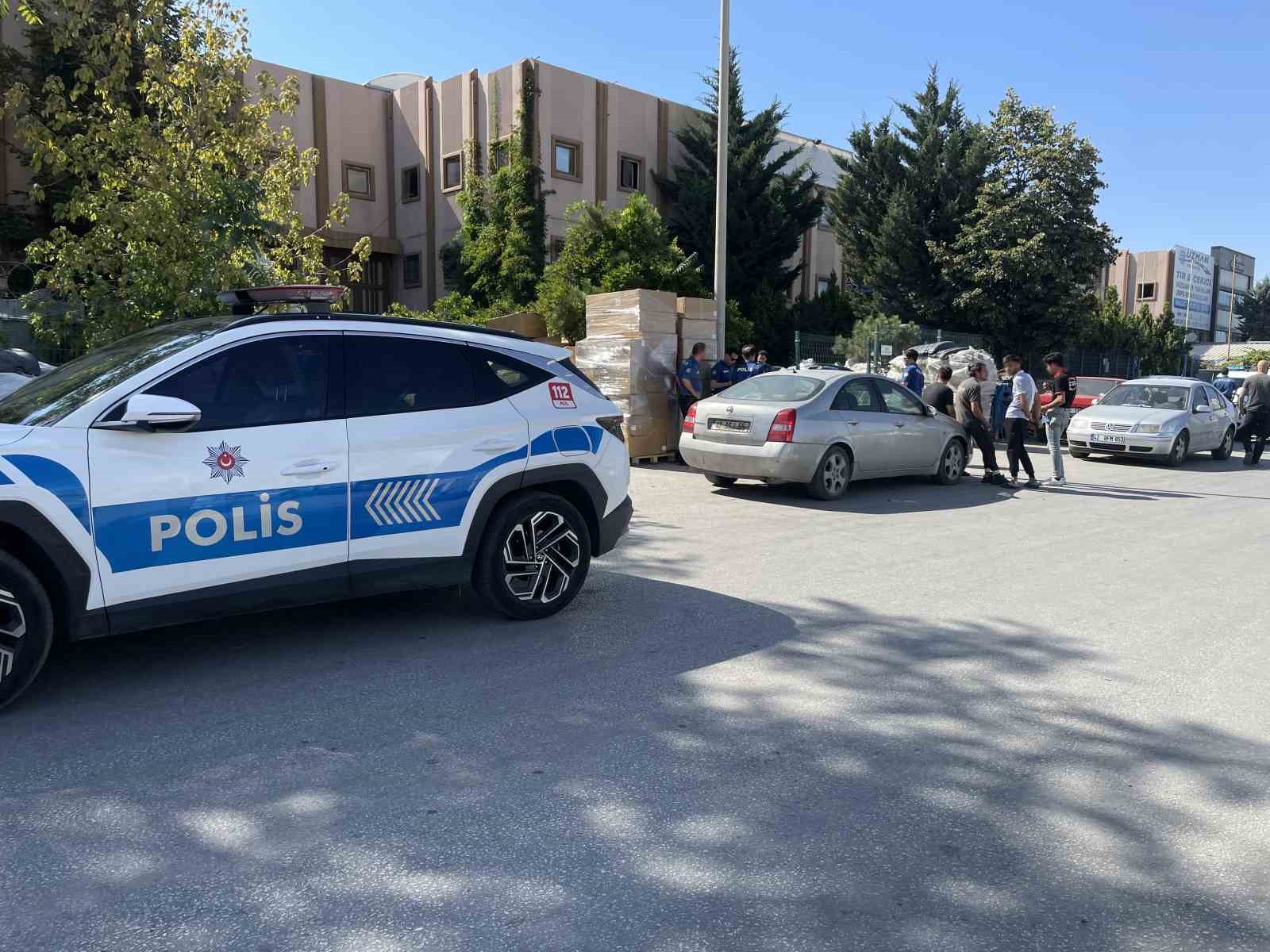 alacak-verecek-kavgasinda-gogsunden-bicaklandi