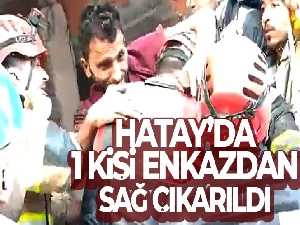 Hatay'da Yalova ekipleri 1 kişiyi daha enkazdan sağ çıkarıldı