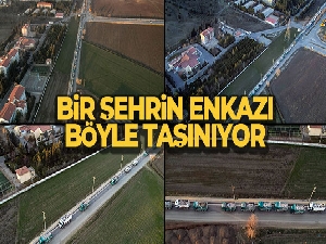 Bir şehrin enkazı böyle taşınıyor