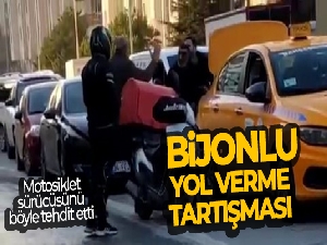 Yol verme tartışmasında taksi şoförü bijon anahtarı ile motosiklet sürücüsünü tehdit etti