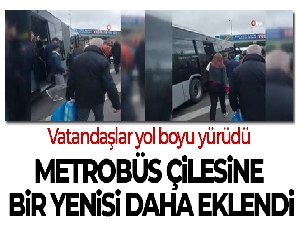 Metrobüs arızalanınca vatandaşlar yürümek zorunda kaldı