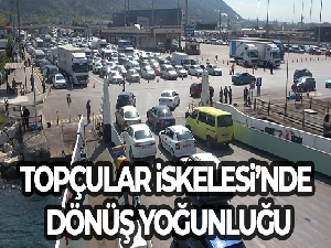 Topçular İskelesi'nde bayram tatili dönüşü yoğunluk yaşanıyor