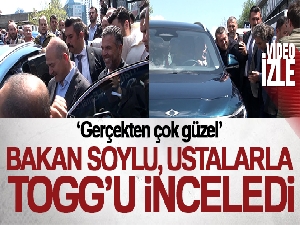 İçişleri Bakanı Soylu, Atatürk Oto Sanayi Sitesi'nde ustalarla Togg'u inceledi