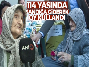 114 yaşında sandığa giderek oy kullandı