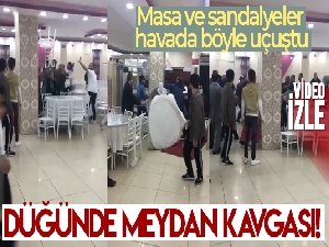 Düğünde meydan kavgası, masa ve sandalyeler havada böyle uçuştu
