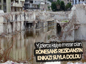 Yüzlerce kişiye mezar olan Rönesans Rezidans'ın enkazı suyla doldu